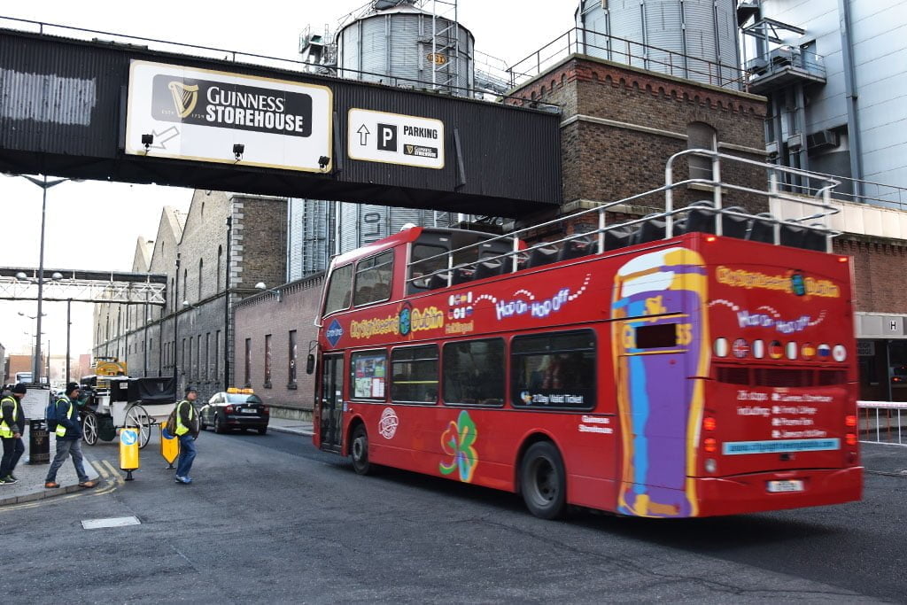 Ontdek Dublin met de hop-on hop-of bussen