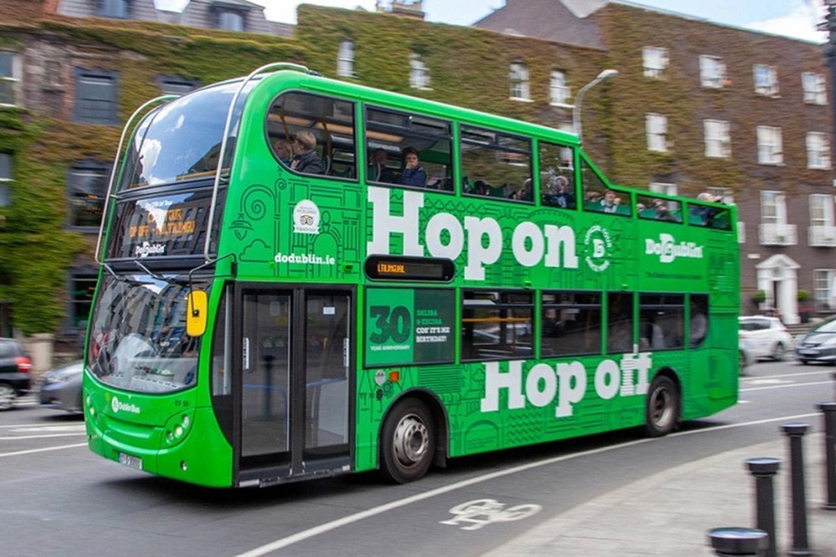 De DoDublin Card - reis onbeperkt met het openbaar vervoer en de hop on bussen in Dublin